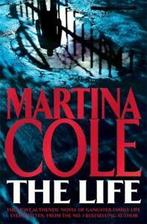 The life: A dark suspense thriller of crime and corruption, Boeken, Gelezen, Martina Cole, Verzenden