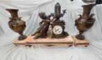 Horloge et parure de cheminée - Art déco - Marbre de Carrare, Antiquités & Art