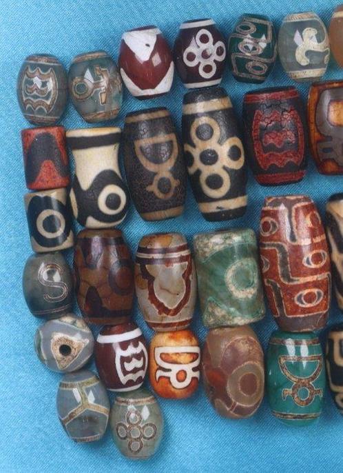 Perles Dzi - Amulettes Dzi tibetaines - Dzi à 9 yeux, Dzi, Verzamelen, Mineralen en Fossielen