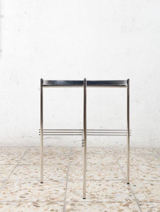 GUBI - GamFratesi - TS Side Table - Bijzettafel - Black, Antiek en Kunst, Kunst | Designobjecten
