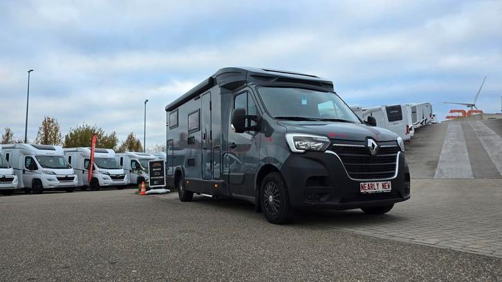 Challenger S217 Etape edition met slechts 7992 km 94253, Caravans en Kamperen, Mobilhomes, Cassettetoilet, Handgeschakeld, L-zit