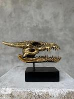Beeld, No reserve Price - Dragon on a Base Polished Bronze -