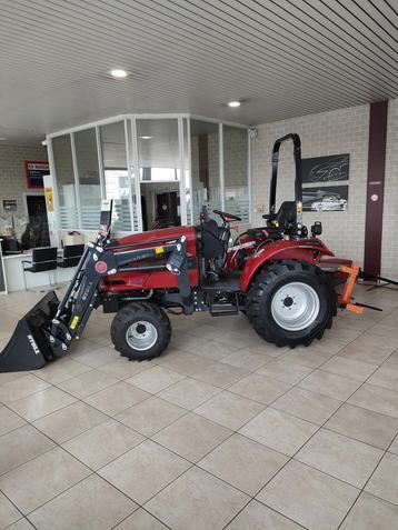 Demo tractor Knegt 30 pk met voorlader  Exclusief aanbod, Verzenden