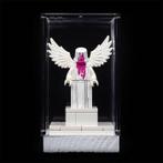 Lego - MOC - Oeuvre Banksy Paint Pot Angel par Eddy Plu