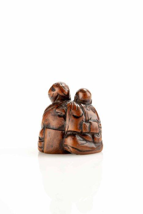 Un netsuke japonais en buis représentant une mère, Antiek en Kunst, Antiek | Overige Antiek