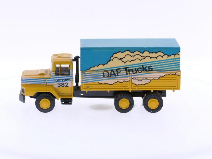 Schaal 1:50 Lion Car Nr.72 Daf 2800. Dutch Dealerteam Dak..., Hobby en Vrije tijd, Modelauto's | 1:50, Zo goed als nieuw, Ophalen of Verzenden