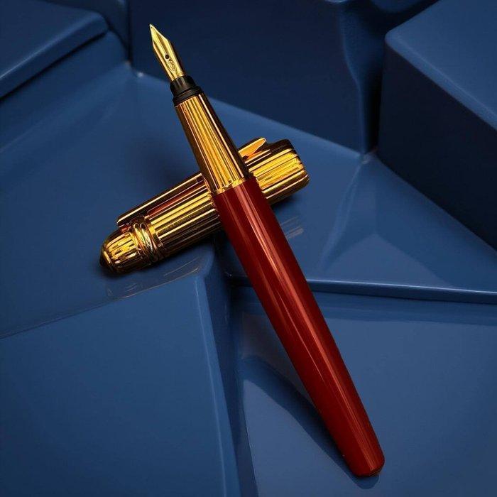 Cartier - Pasha - Vulpen, Collections, Stylos