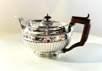 Antique Empire Portuguese Silver Teapot c1820/30 - Théière -