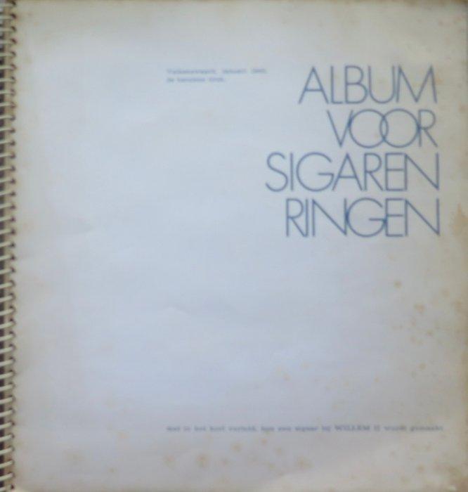 Themacollectie - Sigarenbandjes-collectie in album - Willem, Antiek en Kunst, Antiek | Speelgoed