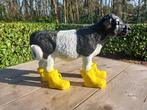 Statue, funny kalf met laarzen - 29 cm - polyresine