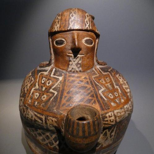 Recuay, Pérou Terre cuite Vase à figures. Épreuve TL. 26 cm, Verzamelen, Mineralen en Fossielen
