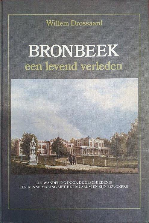 Bronbeek een levend verleden 9789061353768, Boeken, Geschiedenis | Wereld, Gelezen, Verzenden