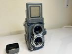 Yashica -44 grey/beige Twin lens reflex camera (TLR)