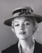 Carl Perutz (attribuée à ) - Marilyn Monroe The Hat Sitting
