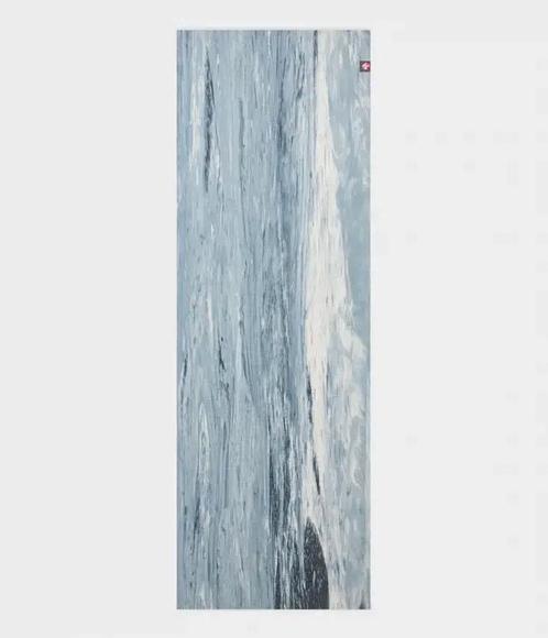 Manduka EKO Mat 71” - Black Clay Marble 5mm, Sport en Fitness, Yoga en Pilates, Yogamat, Nieuw, Ophalen of Verzenden