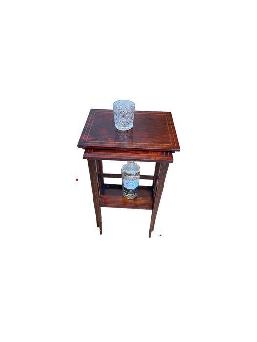 Set bijzettafels - Mahonie, Antiek en Kunst, Curiosa en Brocante