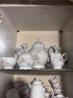 Tognana - Theeservies (12) - Porselein - Serviessets en, Antiek en Kunst