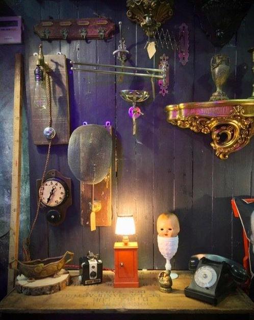 Lampe de table - panneau de métal - Lampe jouet Hucha, Antiek en Kunst, Curiosa en Brocante