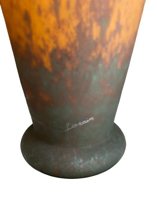 Vaas - Glas - Vase signé Lorrain, Antiek en Kunst, Antiek | Glaswerk en Kristal