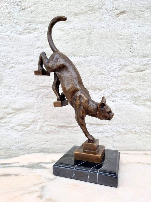 Beeldje - Bronze Cat on the stairs - Brons, Antiek en Kunst, Curiosa en Brocante