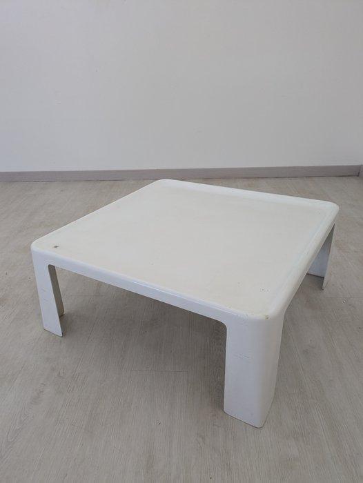 B&B Italia - Mario Bellini - Salontafel - Amanta - Fiberlite, Antiek en Kunst, Antiek | Meubels | Stoelen en Sofa's