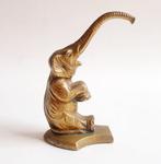 M. Rabiant - sculptuur, Eléphant trompe en lair - 9.5 cm -, Antiek en Kunst, Antiek | Keramiek en Aardewerk