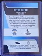 2025/26 Topps Premier League Rayan Cherki Blue Sparkle /150, Verzamelen, Stickers, Nieuw