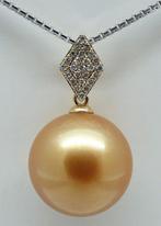 Golden South Sea Pearl, 24K Golden Saturation, Round, 13.52