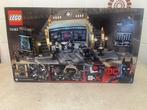 Lego - dc - 76183 - Batcaverna faccia a faccia con the