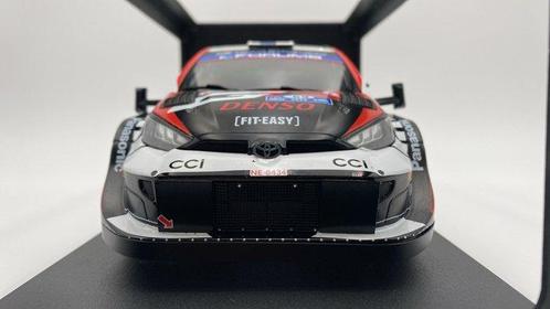 IXO 1:18 - Modelauto - Toyota GR Yaris Rally1 Hybrid N.69, Hobby en Vrije tijd, Modelauto's | 1:5 tot 1:12