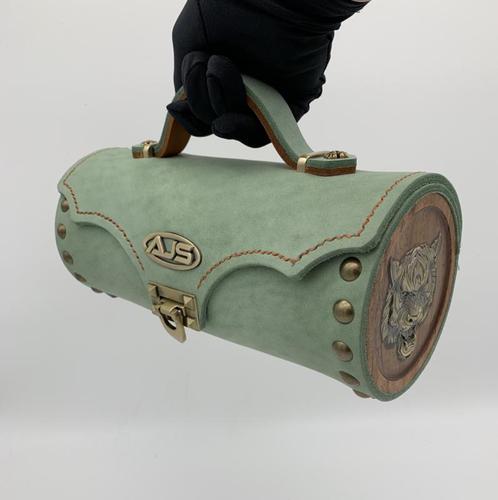 Handtas green tyger handbag, Bijoux, Sacs & Beauté, Accessoires Autre, Envoi