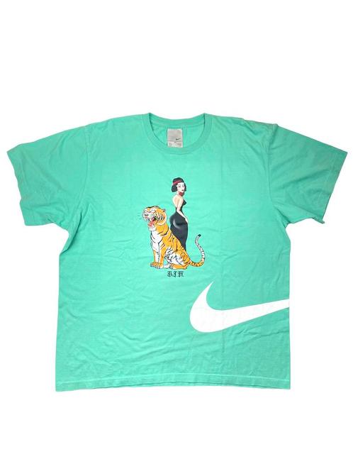 Nike T-Shirt (Tiger design, reworked) Maat XL, Bijoux, Sacs & Beauté, Accessoires Autre, Enlèvement ou Envoi