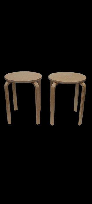IKEA - Kruk (2) - Frosta - Hout, Antiek en Kunst, Antiek | Meubels | Stoelen en Sofa's