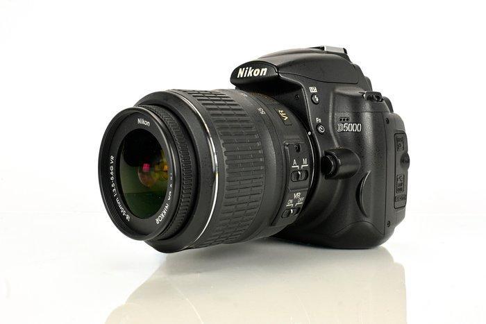 Nikon D5000 + AF-s 18-55mm + Sigma 10-20mm + fototas, Audio, Tv en Foto, Fotocamera's Digitaal