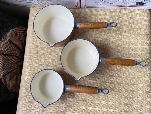 Invicta - Kookpottenset (3) - Gepatineerde fontein, Antiek en Kunst, Antiek | Keukengerei
