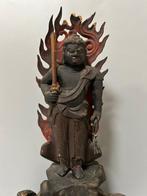 Boeddhistische objecten - Antiek handgesneden houten beeld