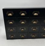 Armoire dapothicaire - Kast - 16 regelingen - Hout,, Antiek en Kunst, Curiosa en Brocante