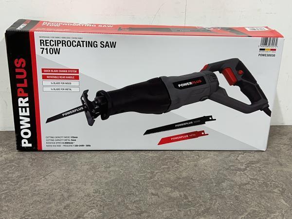Veiling - Powerplus reciprozaag POWE30030, Doe-het-zelf en Bouw, Gereedschap | Zaagmachines
