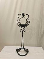 Asbak - Art Deco IJzeren Asbak in Gebogen Design - IJzer