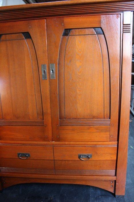 Decorama - Schuitema - Hoog dressoir - Hout, Antiek en Kunst, Kunst | Designobjecten