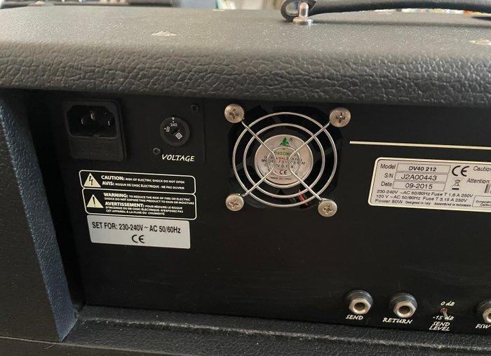 DV Mark - Aantal items: 1 - Gitaarversterker - Italië, Muziek en Instrumenten, Snaarinstrumenten | Gitaren | Akoestisch