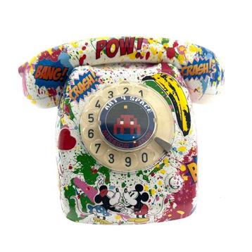 Koen Betjes (1992) - Banksy x Invader Street Telephone beschikbaar voor biedingen