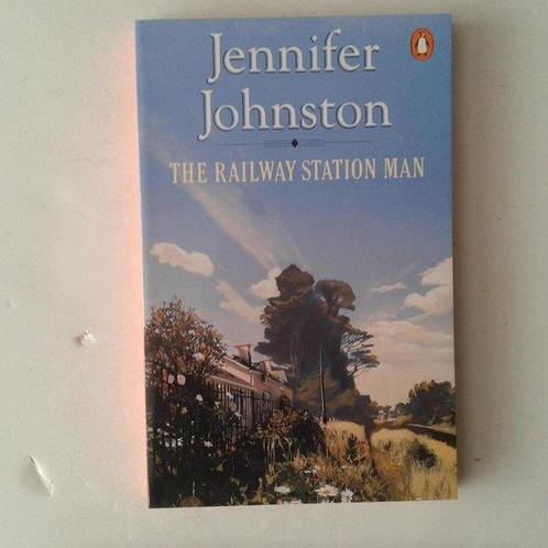 The Railway Station Man 9780140120080, Livres, Livres Autre, Envoi
