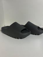 Yeezy - Yeezy Slide - Sneakers - Taille : EU 44.5 - Neuf, Kleding | Heren, Nieuw