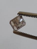 Zonder Minimumprijs - 1 pcs Diamant (Natuurlijk gekleurd) -, Handtassen en Accessoires, Edelstenen, Nieuw