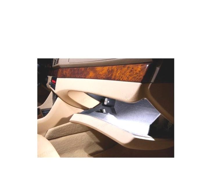 AMPOULE LED W5W T10, Autos : Pièces & Accessoires, Éclairage, Envoi