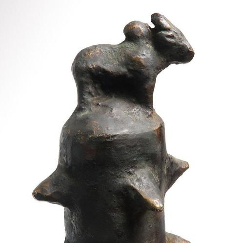 Élamite Bronze Masse à pointes et taureau, Antiek en Kunst, Antiek | Overige Antiek