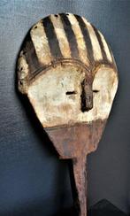Mask - Mbole - Congo - Zeldzame handmasker, Antiek en Kunst