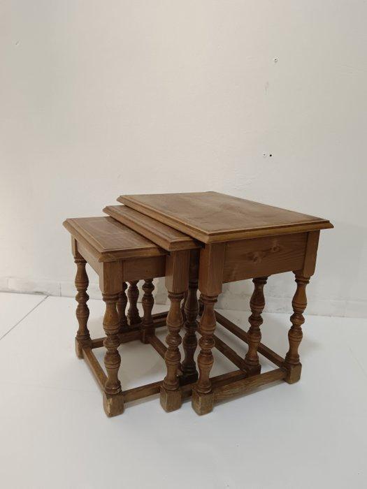 Set bijzettafels - Hout, Antiek en Kunst, Curiosa en Brocante