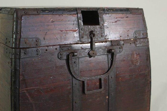 Armure - Japon - Bisyamon Hitsu (boîte yoroi) : KA2-108, Antiek en Kunst, Antiek | Overige Antiek